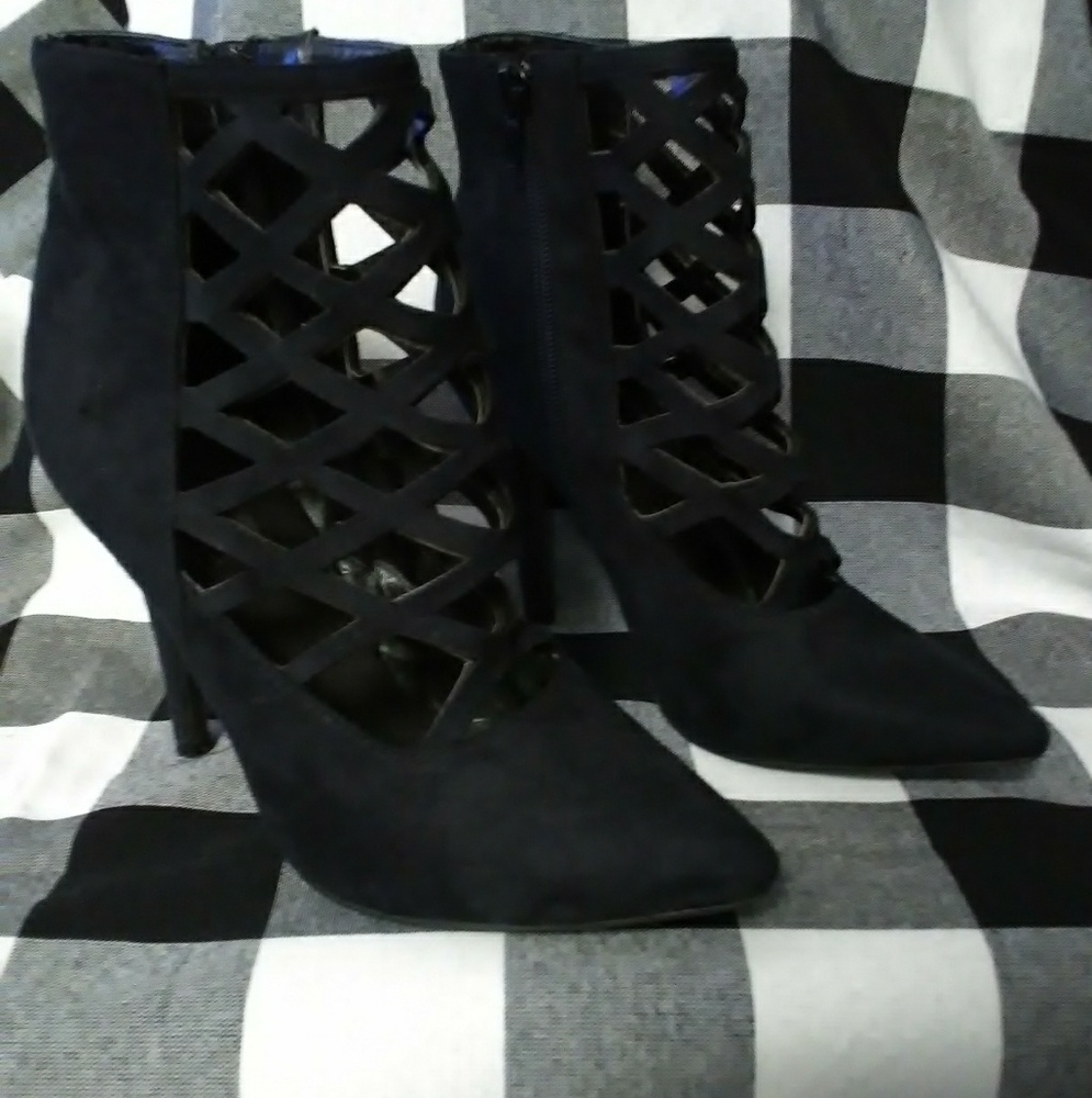 Black lattice strapped heeled booties